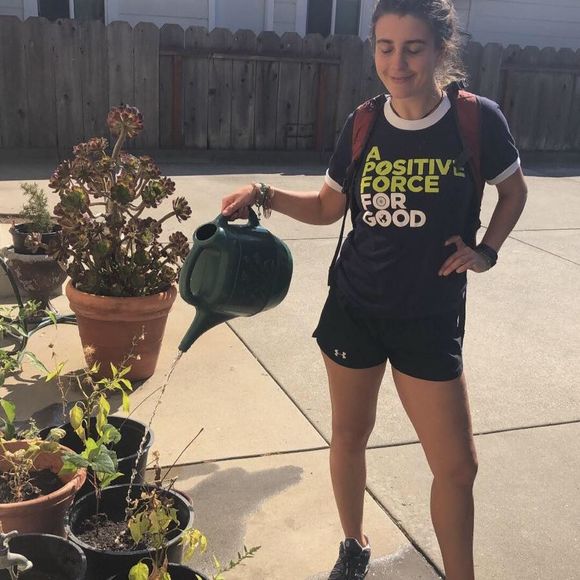 Meet your Posher, Sofia - Picture 1 of 1